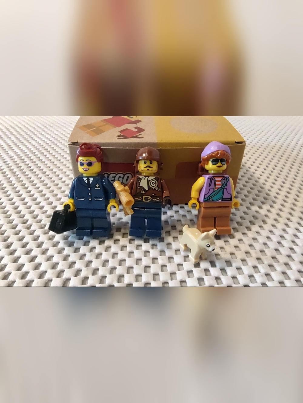 Lego BAM Minifigures 3pcs Pilot, Hiker, Balloon Pilot